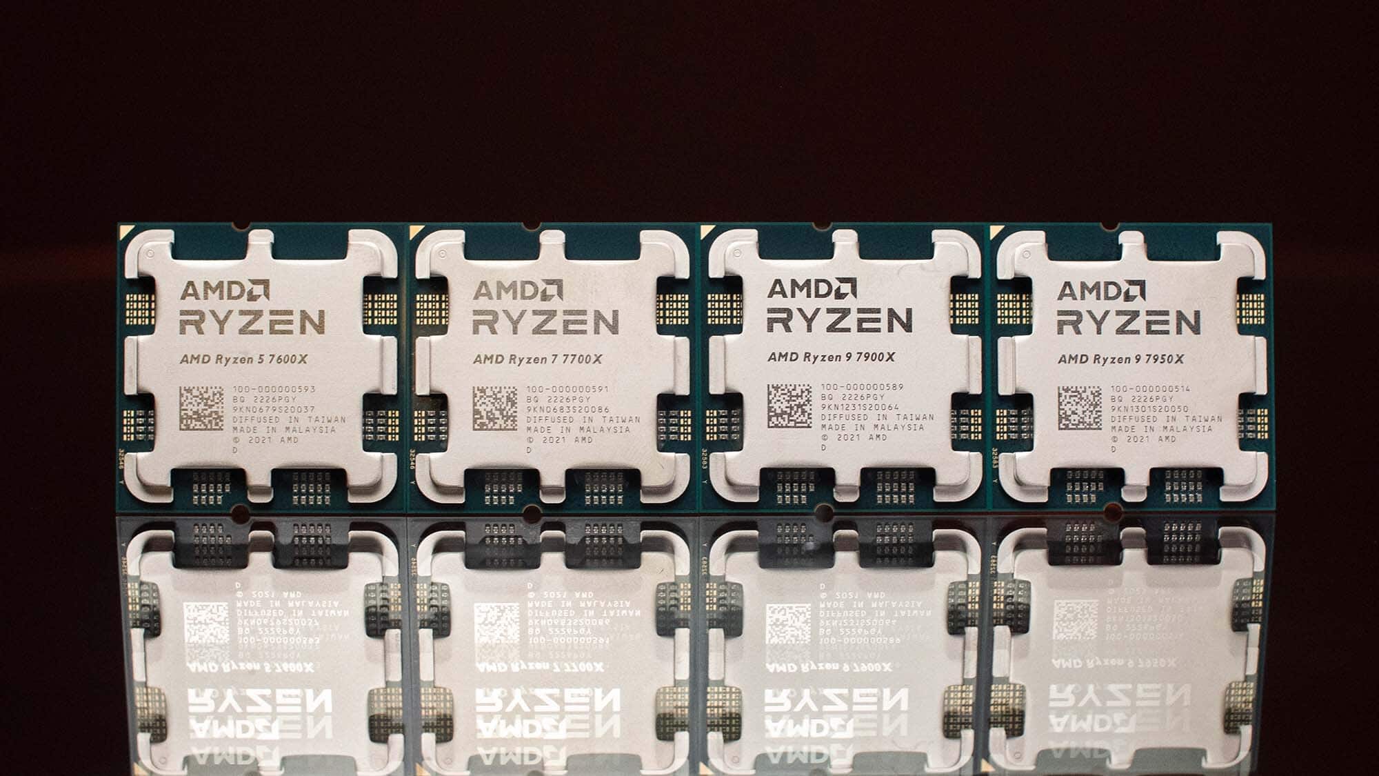 La fuite du Ryzen 3 7300X laisse espérer qu'AMD prépare un processeur Zen 4 à petit prix.